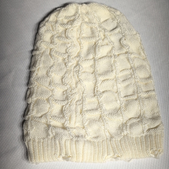 Something Special Cream Knit Beanie - Picture 1 of 3